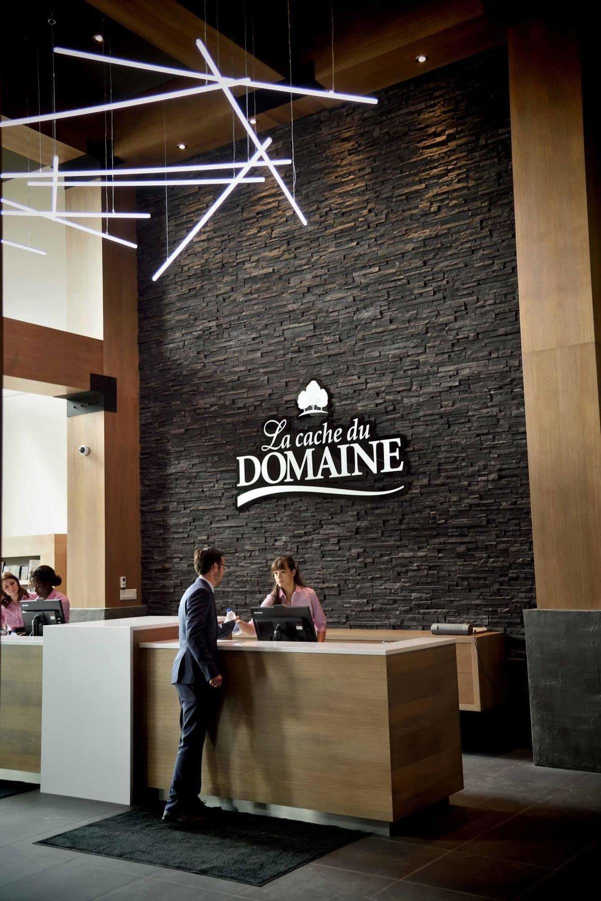 Hotel Du Domaine, Centre De Villegiature Et De Congres Thetford Mines Exterior photo